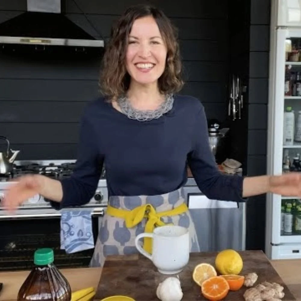 Aria Alpert is in the kitchen